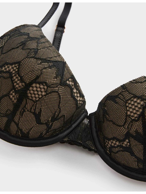 Marks & Spencer Podprsenka LaceWear s kosticami a polokošieľkami (A-E) Marks & Spencer čierna