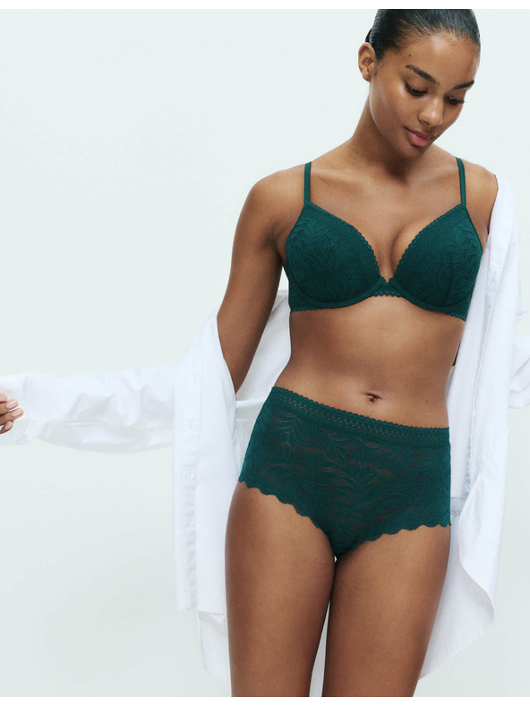 Marks & Spencer Vysoko strihované šortkové nohavičky s technológiou Flexifit™, 3 ks v balení Marks & Spencer zelená