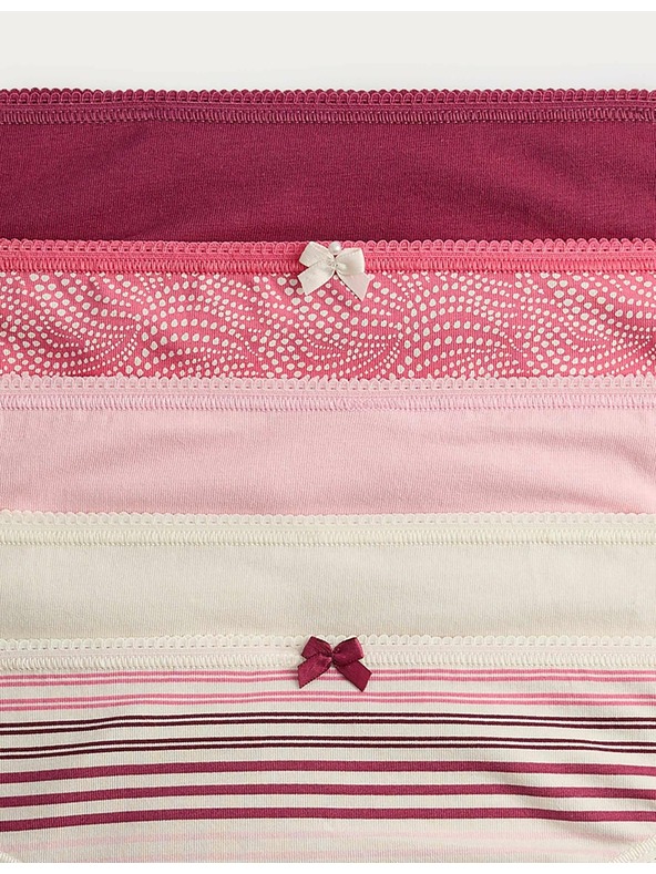 Marks & Spencer Čipkované bikiny nohavičky z bavlny Lycra™ s potlačou, 5 ks Marks & Spencer ružová