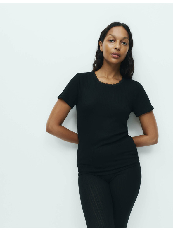 Marks & Spencer Balenie 2 háčkovaných termotopov s krátkym rukávom Marks & Spencer čierna