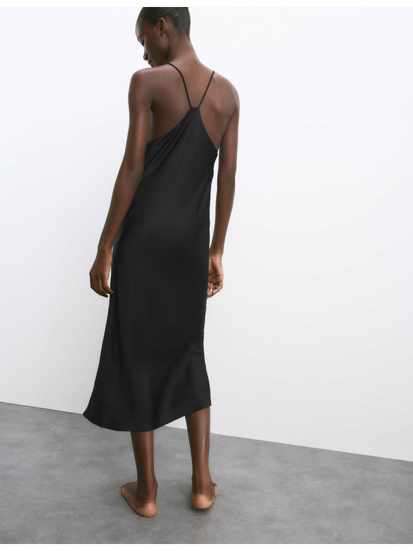 Marks & Spencer Saténová dlhá košieľka na ramienka Marks & Spencer čierna