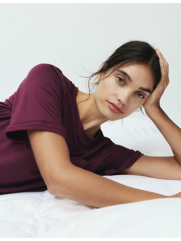 Marks & Spencer Nočná košieľka Body Soft™ so saténovým lemovaním Marks & Spencer červená