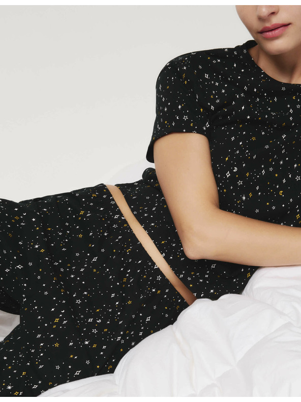 Marks & Spencer Skrátená pyžamová súprava s vysokým podielom bavlny a potlačou Marks & Spencer čierna