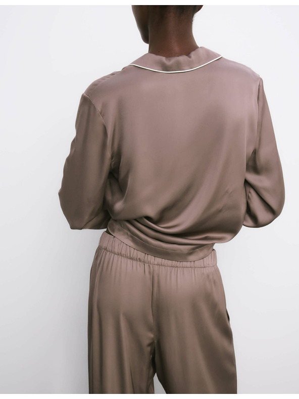 Marks & Spencer Saténová pyžamová súprava s chlopňami Marks & Spencer hnedá