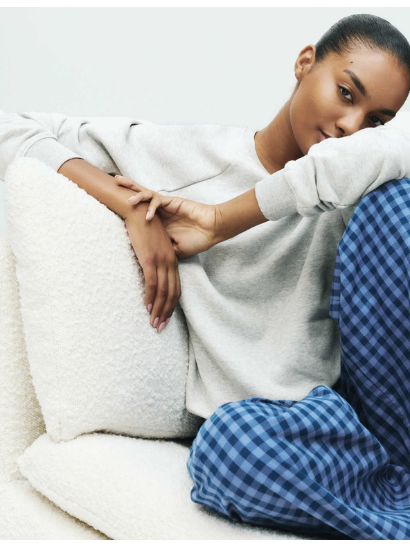 Marks & Spencer Mimoriadne mäkká mikina s mikinou a motívom devon PJ Marks & Spencer sivá