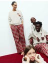Marks & Spencer Rodinná vianočná pyžamová súprava s motívom Spencer Bear™ Marks & Spencer sivá