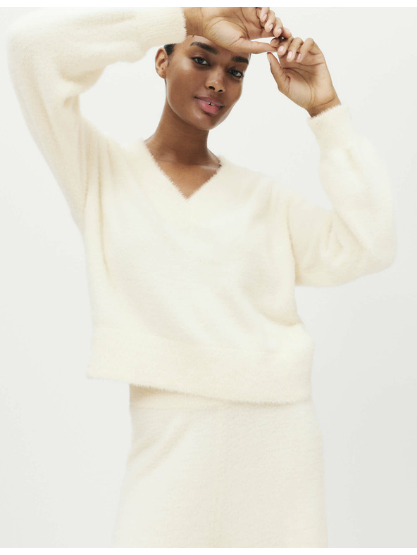 Marks & Spencer Pohodlný pletený pápierový pyžamový top s výstrihom do V Marks & Spencer smotanová