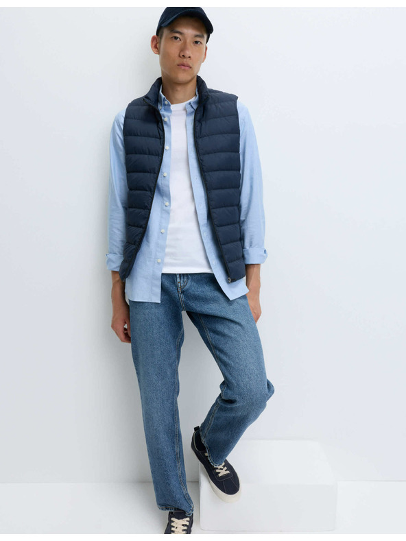 Marks & Spencer Ľahká vesta polstrovaná perím a prachovým perím Marks & Spencer námorná modrá