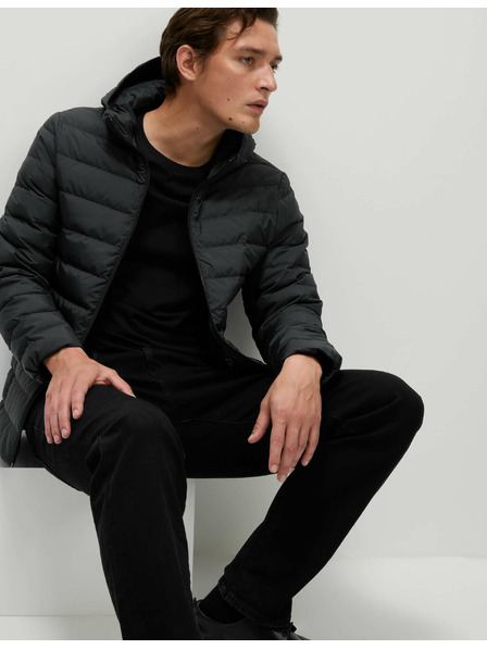 Marks & Spencer Ľahká bunda s perím a prachovým perím Marks & Spencer čierna