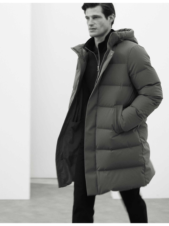 Marks & Spencer Zateplená bunda, z peria a prachového peria s technológiou Stormwear™ Marks & Spencer zelená