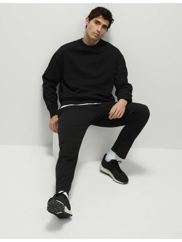 Marks & Spencer Tepláky s rovnými nohavicami, sťahovacou šnúrkou a vysokým podielom bavlny Marks & Spencer čierna