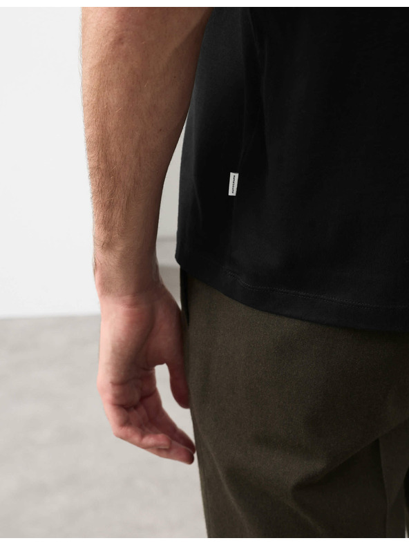 Marks & Spencer Tričko s výstrihom do V, z čistej bavlny Supima® Marks & Spencer čierna