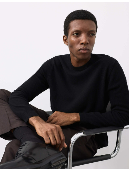 Marks & Spencer Sveter z čistého kašmíru s výstrihom ku krku Marks & Spencer čierna