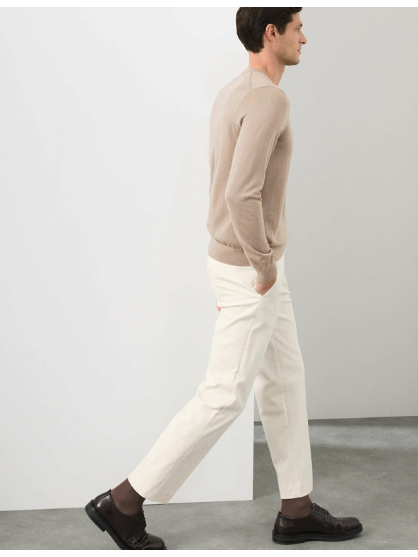 Marks & Spencer Sveter s výstrihom do V z čistej mimoriadne jemnej vlny merino Marks & Spencer hnedá