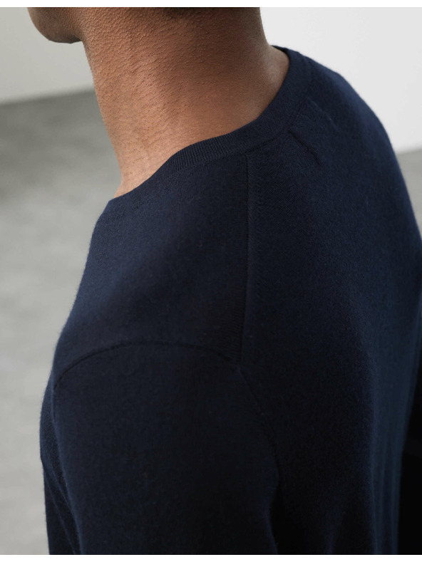 Marks & Spencer Sveter s výstrihom do V z čistej mimoriadne jemnej vlny merino Marks & Spencer námorná modrá