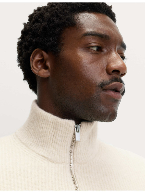 Marks & Spencer Super mäkký rebrovaný sveter s vlneným zipsom Marks & Spencer smotanová