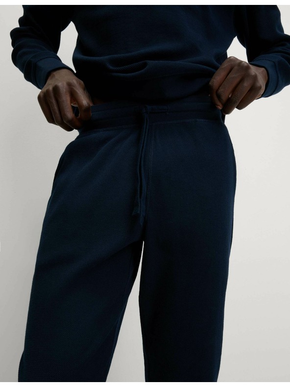 Marks & Spencer Domáca mikina z čistej bavlny s vafľovou textúrou Marks & Spencer námorná modrá