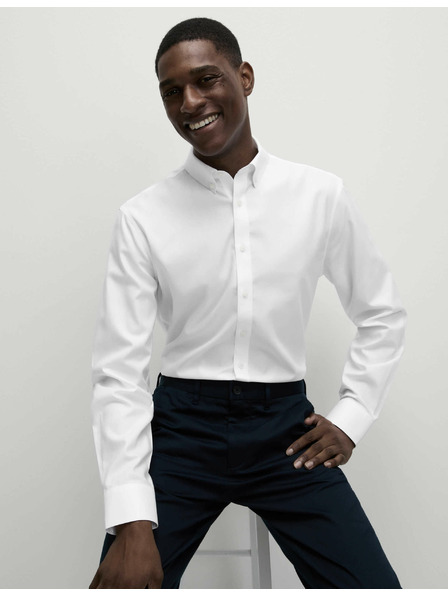 Marks & Spencer Košeľa z čistej bavlny klasického strihu s nežehliaceou úpravou Marks & Spencer biela