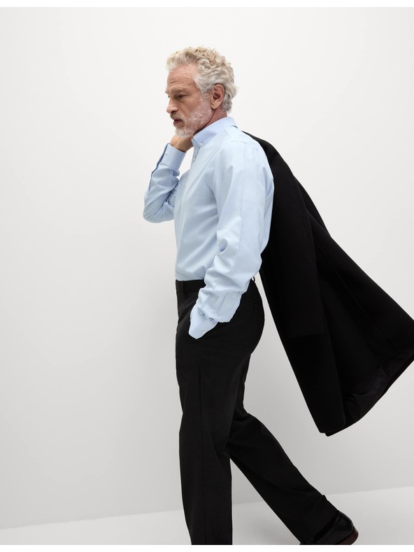 Marks & Spencer Košeľa z čistej bavlny klasického strihu s nežehliaceou úpravou Marks & Spencer modrá