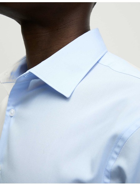 Marks & Spencer Košeľa úzkeho strihu zo zmesi bavlny s nežehlivou úpravou Marks & Spencer modrá