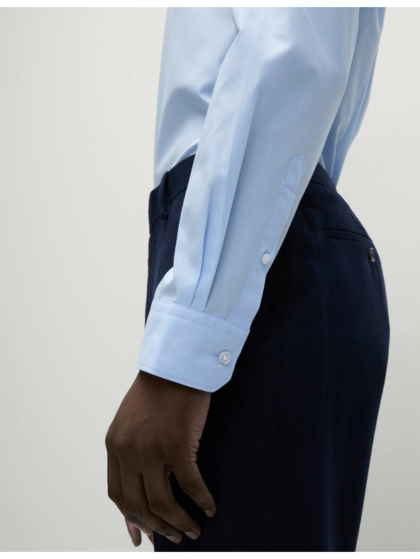 Marks & Spencer Košeľa úzkeho strihu zo zmesi bavlny s nežehlivou úpravou Marks & Spencer modrá