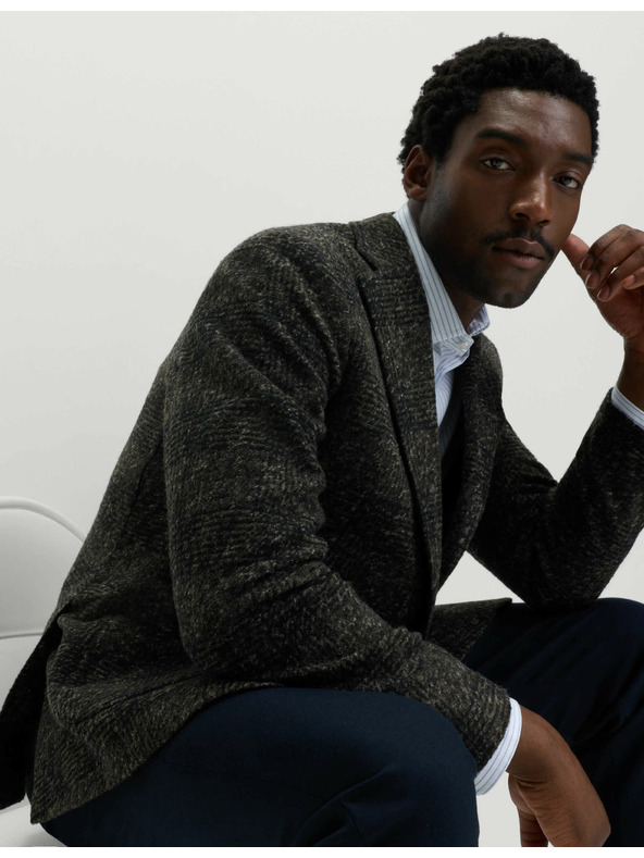 Marks & Spencer Kockovaný blejzer mierne projmutého strihu zo zmesi vlny Marks & Spencer námorná modrá