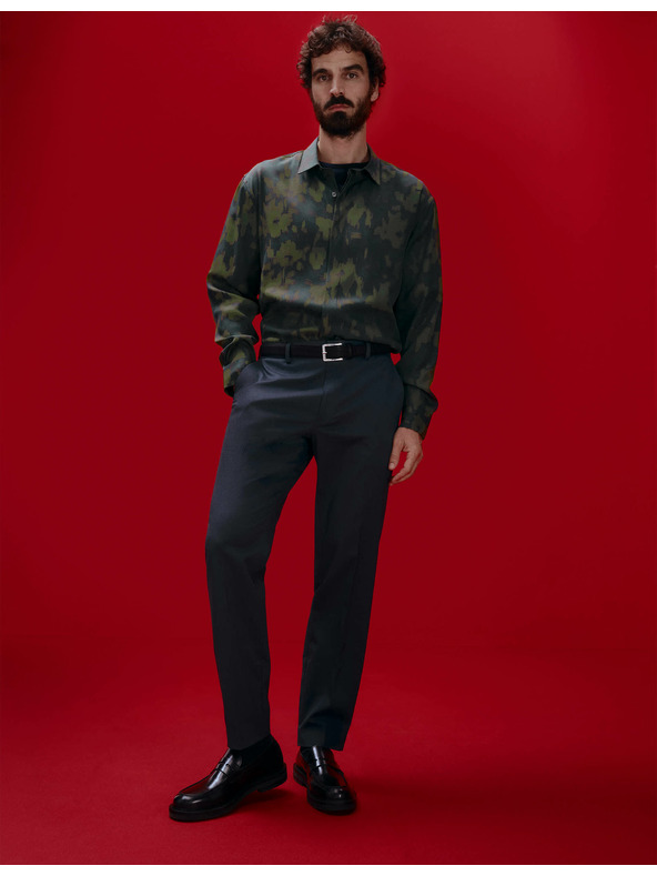 Marks & Spencer Nohavice normálneho strihu s úpravou Smart Stretch Marks & Spencer námorná modrá