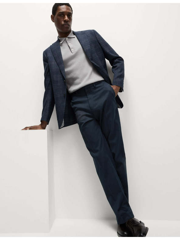 Marks & Spencer Nohavice normálneho strihu s úpravou Smart Stretch Marks & Spencer námorná modrá