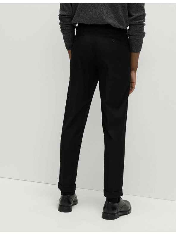 Marks & Spencer Teplé nohavice s bočnými sťahovacími úchytmi a rukoväťou Marks & Spencer čierna