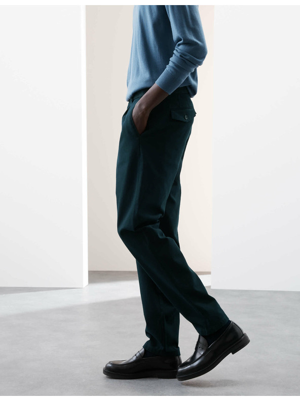 Marks & Spencer Štruktúrované chino nohavice klasického strihu so skladmi Marks & Spencer námorná modrá