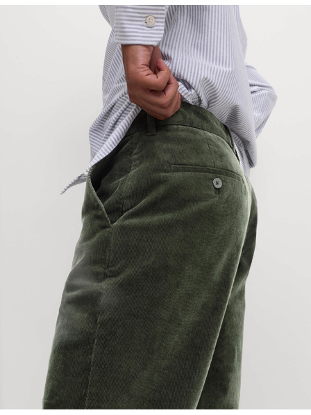 Marks & Spencer Menčestrové pružné chino nohavice klasického strihu Marks & Spencer zelená