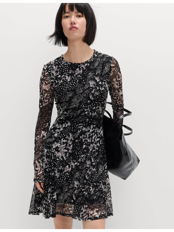 Marks & Spencer Mini šaty s potlačou zo sieťoviny Marks & Spencer čierna