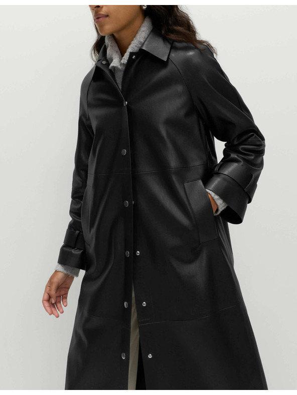 Marks & Spencer Dlhý kabát z umelej kože s golierom Marks & Spencer čierna