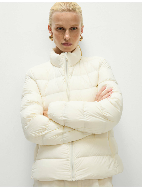 Marks & Spencer Prešívaná skladateľná bunda s perím a páperím Marks & Spencer smotanová