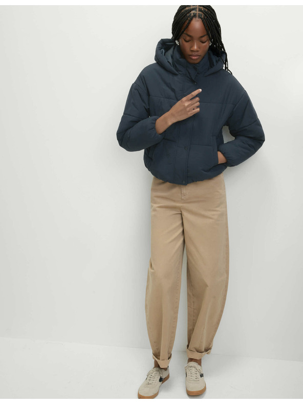 Marks & Spencer Prešívaná bunda s kapucňou s technológiou Thermowarmth™ Marks & Spencer námorná modrá