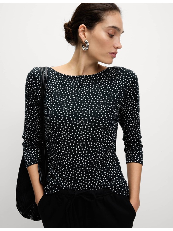 Marks & Spencer Top z čistej bavlny s lodičkovým výstrihom a potlačou, priliehavý strih Marks & Spencer čierna