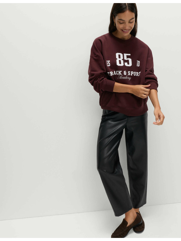 Marks & Spencer Mikina s vysokým podielom bavlny, s výstrihom ku krku a nápisom Marks & Spencer červená