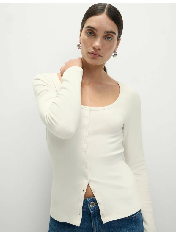 Marks & Spencer Top s oválnym výstrihom, rozopnutím a vysokým podielom bavlny Marks & Spencer smotanová