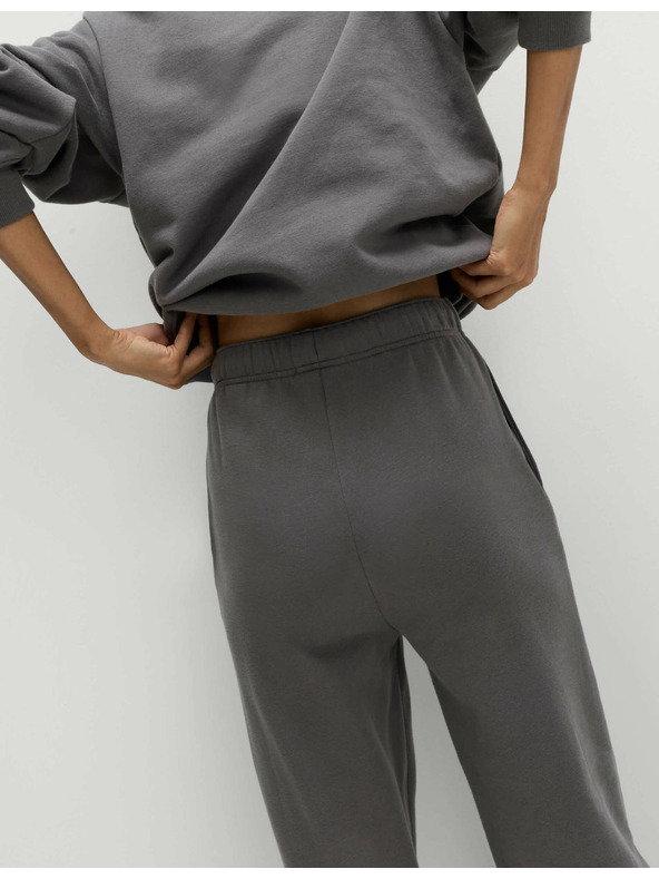 Marks & Spencer Široké teplákové nohavice s vysokým obsahom bavlny a sťahovacou šnúrkou Marks & Spencer šedá