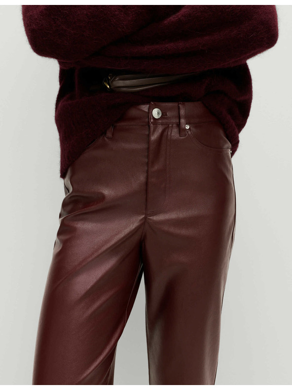 Marks & Spencer Nohavice z umelej kože s rovnými nohavicami Marks & Spencer červená