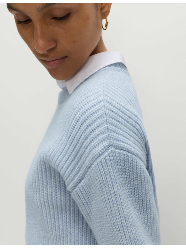 Marks & Spencer Pruhovaný sveter z mäkučkej príze s okrúhlym výstrihom Marks & Spencer modrá