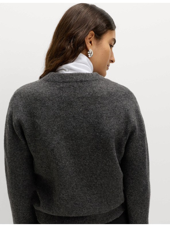 Marks & Spencer Zdobený sveter ku krku s nápisom a s vlnou Marks & Spencer sivá