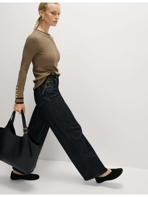 Marks & Spencer Rebrovaný sveter s výstrihom ku krku s kontrastnými detailmi Marks & Spencer hnedá