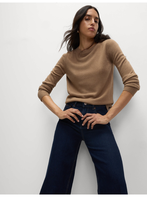 Marks & Spencer Mimoriadne mäkký sveter s výstrihom ku krku Marks & Spencer hnedá