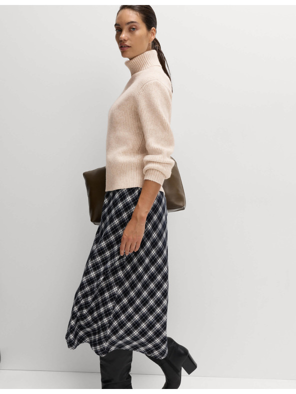 Marks & Spencer Rebrovaný rolák z priadze s oblačnou priadžou Marks & Spencer béžová