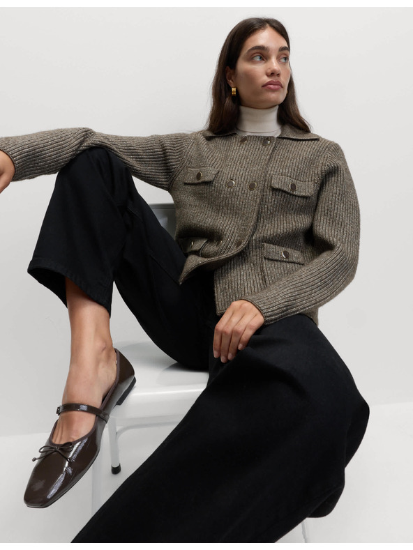 Marks & Spencer Pletená bunda s mľandravými vláknami a ozdobnými vreckami Marks & Spencer béžová