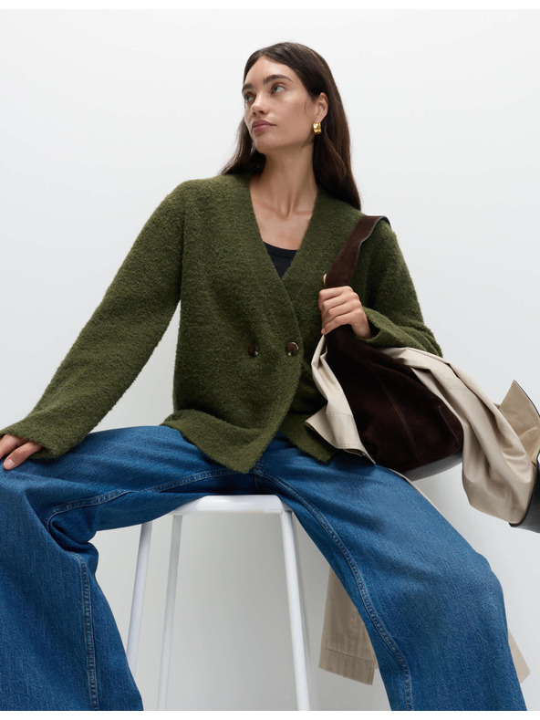 Marks & Spencer Kardigán z bukle, s gombíkmi na prednej strane a výstrihom do V, s obsahom vlny Marks & Spencer zelená