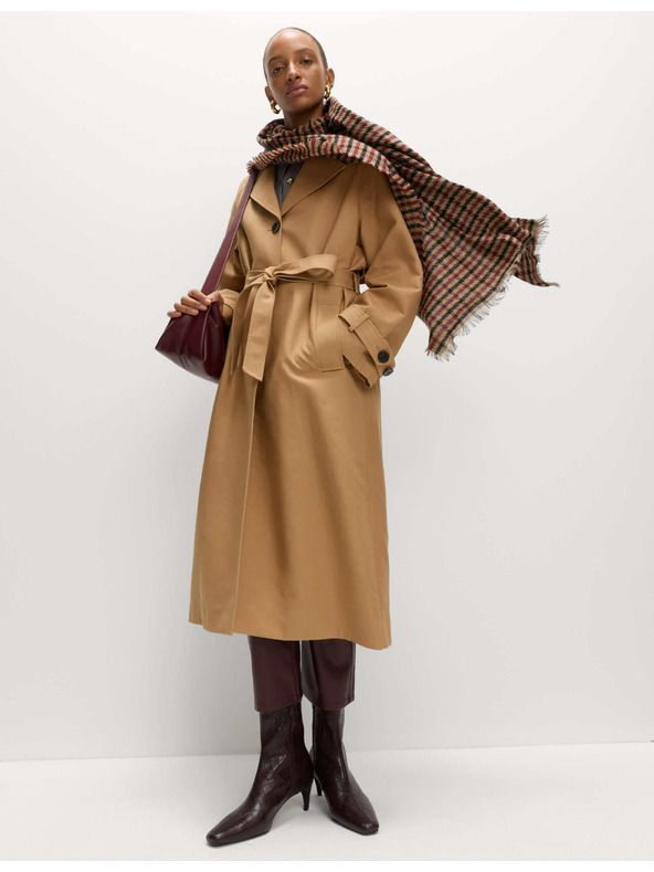 Marks & Spencer Dlhý trenčkot s páskom, s vysokým podielom bavlny Marks & Spencer hnedá