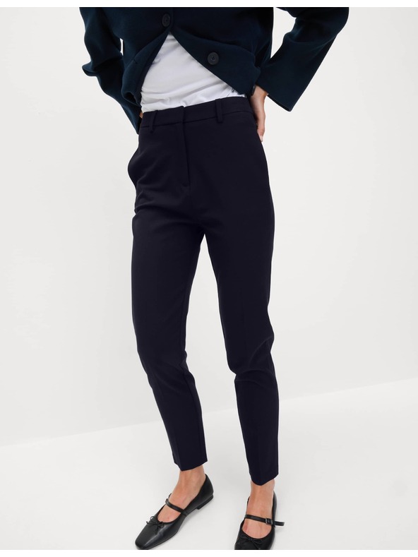 Marks & Spencer Nohavice po členky so strečom, úzky strih Marks & Spencer námorná modrá