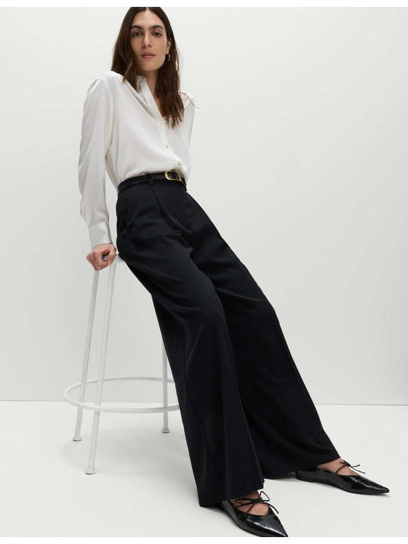 Marks & Spencer Plisované nohavice so širokými nohavicami Marks & Spencer čierna